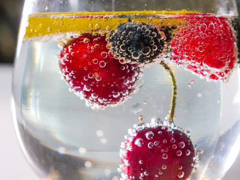 Fully Natural Drinks to Keep You Thirsty, Hungry and Full of Energy.